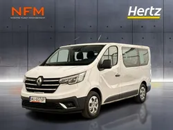 Biały Używany 2023 Renault Trafic Van | 124 900 zł