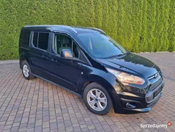 Czarny Używany 2015 Ford Tourneo Connect Titanium Minivan | 44 900 zł
