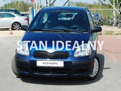 Fioletowy (metalik) Używany 2004 Toyota Yaris Sol Hatchback | 16 400 zł