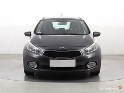 Szary Używany 2015 Kia Ceed Kombi | 25 499 zł (Dobra cena)