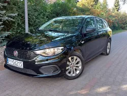 Czarny Używany 2018 Fiat Tipo Kombi | 47 333 zł (Uczciwa cena)