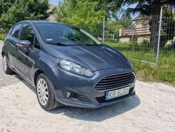 Granatowy Używany 2015 Ford Fiesta Hatchback | 25 500 zł (Uczciwa cena)