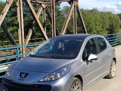 Srebrny Używany 2007 Peugeot 207 Hatchback | 12 500 zł