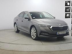 Grafitowy Używany 2022 Skoda Octavia Style Hatchback | 79 850 zł (Dość drogi)