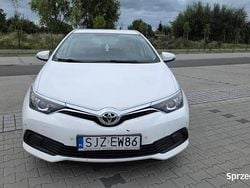 Biały Używany 2017 Toyota Auris Hatchback | 37 900 zł (Uczciwa cena)