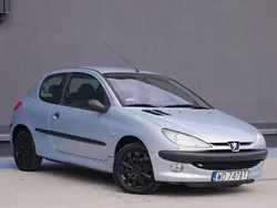 Inny kolor Używany 2003 Peugeot 206 Hatchback | 3950 zł (Dość drogi)