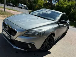 Szary Używany 2013 Volvo V40 CC Kombi | 38 999 zł
