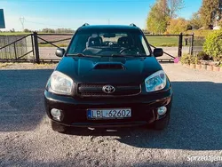 Czarny Używany 2005 Toyota RAV4 SUV | 15 900 zł (Uczciwa cena)