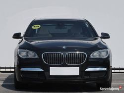 Czarny Używany 2014 BMW 730 Sedan/Limuzyna | 74 999 zł (Super Cena)