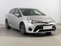 Srebrny Używany 2016 Toyota Avensis Sedan/Limuzyna | 37 999 zł (Dobra cena)