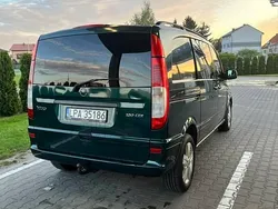 Zielony Używany 2009 Mercedes Vito Minivan | 34 999 zł