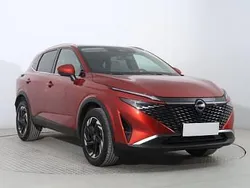 Czerwony Nowe 2025 Nissan Qashqai SUV | 139 999 zł