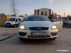 Srebrny Używany 2006 Ford Focus Hatchback | 5999 zł (Dość drogi)