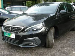 Czarny Używany 2018 Peugeot 308 Hatchback | 37 900 zł (Dobra cena)