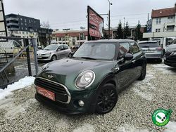 Zielony Używany 2017 Mini Cooper Hatchback | 49 900 zł
