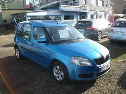 Niebieski Używany 2008 Skoda Roomster Kombi | 4900 zł