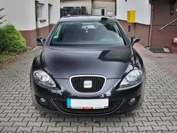 Czarny Używany 2008 Seat Leon Hatchback | 14 900 zł (Dobra cena)