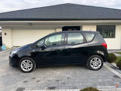 Używany 2014 Opel Meriva Minivan | 23 990 zł