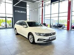 Biały Używany 2021 VW Passat Business Kombi | 68 900 zł (Uczciwa cena)