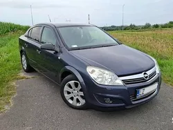 Granatowy Używany 2007 Opel Astra Sedan/Limuzyna | 7800 zł (Uczciwa cena)