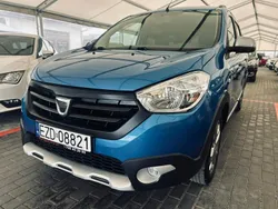 Niebieski Używany 2015 Dacia Lodgy Stepway Minivan | 24 700 zł (Super Cena)