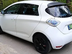 Używany 2015 Renault Zoe Hatchback | 27 500 zł