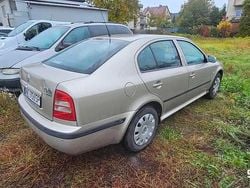 Złoty Używany 2005 Skoda Octavia Sedan/Limuzyna | 4500 zł (Dobra cena)