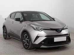 Szary Używany 2017 Toyota C-HR SUV | 74 999 zł (Uczciwa cena)