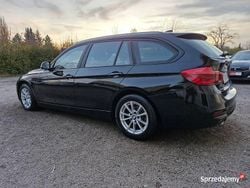 Czarny Używany 2018 BMW 318 Kombi | 59 900 zł