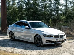 Biały (metalik) Używany 2017 BMW 114 Hatchback | 77 999 zł