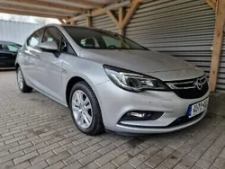 Srebrny Używany 2018 Opel Astra Enjoy Hatchback | 52 901 zł (Drogi)