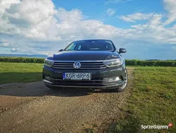 Szary Używany 2015 VW Passat Highline Kombi | 51 000 zł (Uczciwa cena)