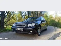 Używany 2005 Mercedes T180 Elegance Minivan | 10 000 zł