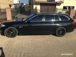 Czarny Używany 2010 BMW 530 Kombi | 42 500 zł (Uczciwa cena)