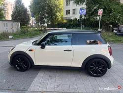 Beżowy Używany 2017 Mini ONE Hatchback | 26 900 zł