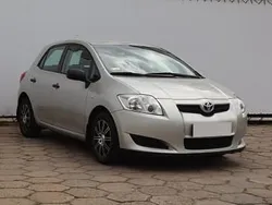 Beżowy Używany 2009 Toyota Auris Hatchback | 25 499 zł (Uczciwa cena)