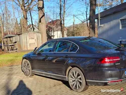 Czarny Używany 2018 VW Passat R-line Sedan/Limuzyna | 75 999 zł (Dość drogi)