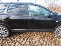 Czarny Używany 2012 Nissan Qashqai +2 Tekna SUV | 25 900 zł (Dobra cena)