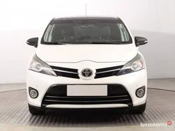 Biały Używany 2014 Toyota Verso Minivan | 52 999 zł (Uczciwa cena)