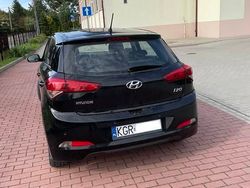Czarny Używany 2015 Hyundai i20 Hatchback | 18 000 zł (Uczciwa cena)