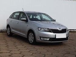 Srebrny Używany 2013 Skoda Rapid Hatchback | 34 999 zł