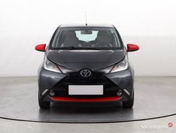 Szary Używany 2017 Toyota Aygo Hatchback | 35 999 zł (Uczciwa cena)