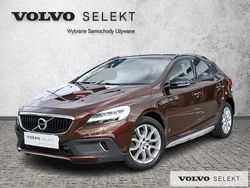 Brązowy Używany 2019 Volvo V40 CC Kombi | 84 900 zł