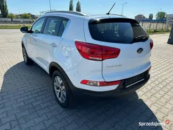 Biały Używany 2015 Kia Sportage 2 SUV | 43 900 zł (Dobra cena)