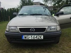 Używany 1995 Opel Astra Sedan/Limuzyna | 4500 zł