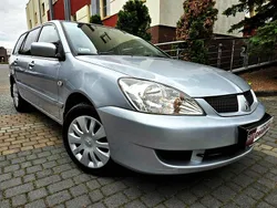 Srebrny (metalik) Używany 2006 Mitsubishi Lancer Kombi | 8999 zł