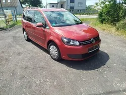 Czerwony Używany 2015 VW Touran Minivan | 41 900 zł (Dobra cena)