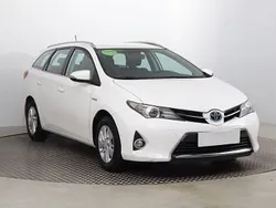Biały Używany 2014 Toyota Auris Kombi | 47 999 zł (Dobra cena)