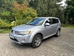 Srebrny Używany 2008 Mitsubishi Outlander SUV | 18 000 zł