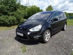 Czarny Używany 2012 Ford S-MAX S Minivan | 29 900 zł (Dość drogi)